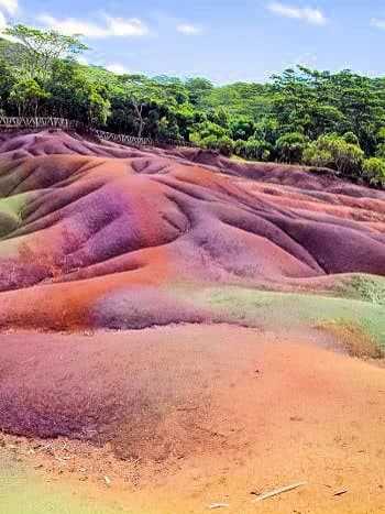 mauritius-kombireise-ziel-siebenfarbige-erde-chamarel-350x476