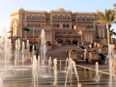 Abu Dhabi Hotels - Emirates Palace - Foto von JUREBU