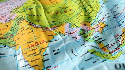 Karte von Südasien und Südostasien mit Indien, Thailand und Vietnam – Routenüberblick für Kombireisen